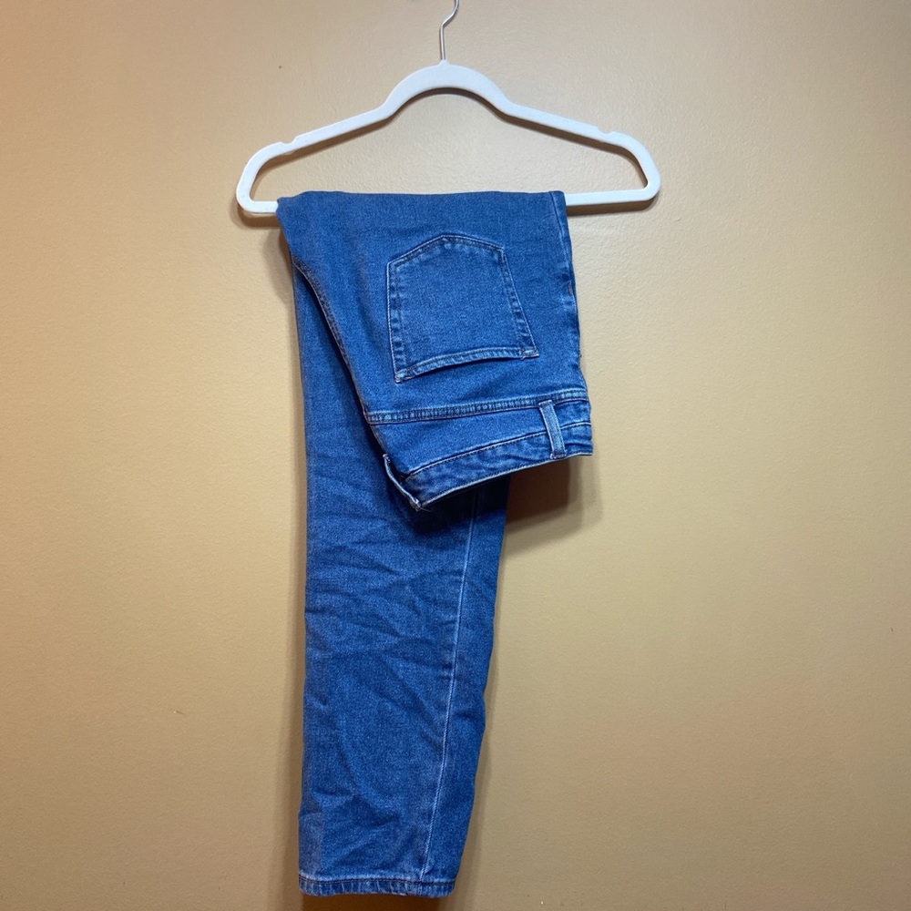 WILD FABLE MOM JEANS 👖